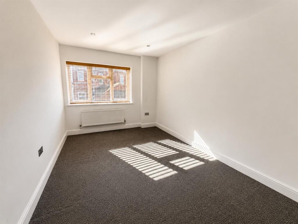 Apartment in Wellingborough, Burrow's Bush - View 3