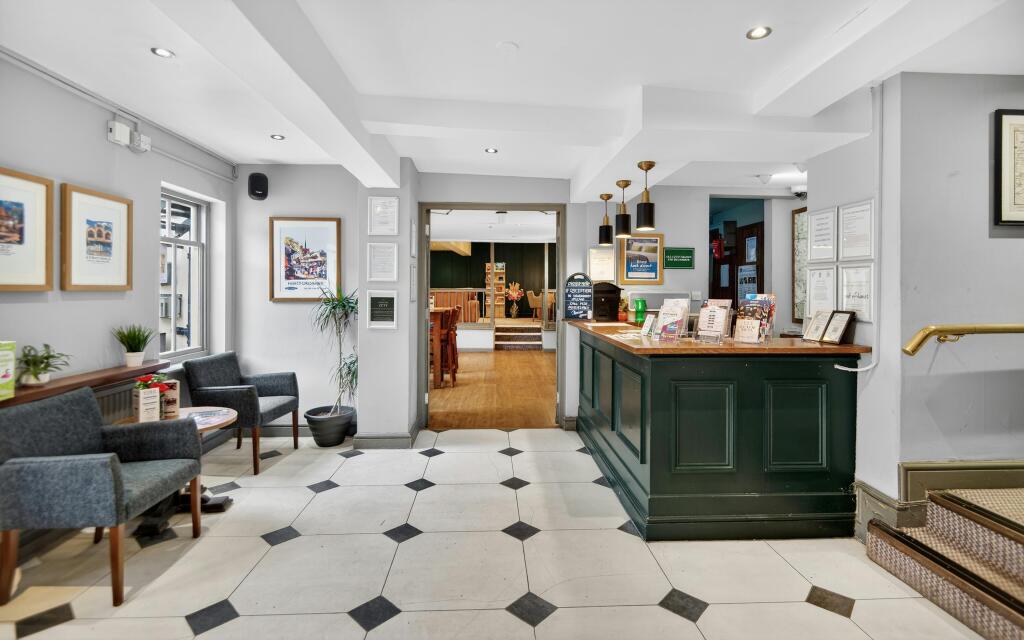 8685238-interior08.jpg