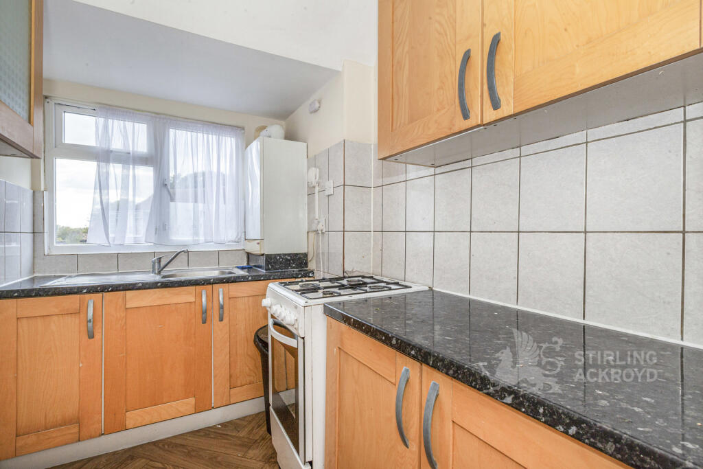 Apartment in Southall - View 2