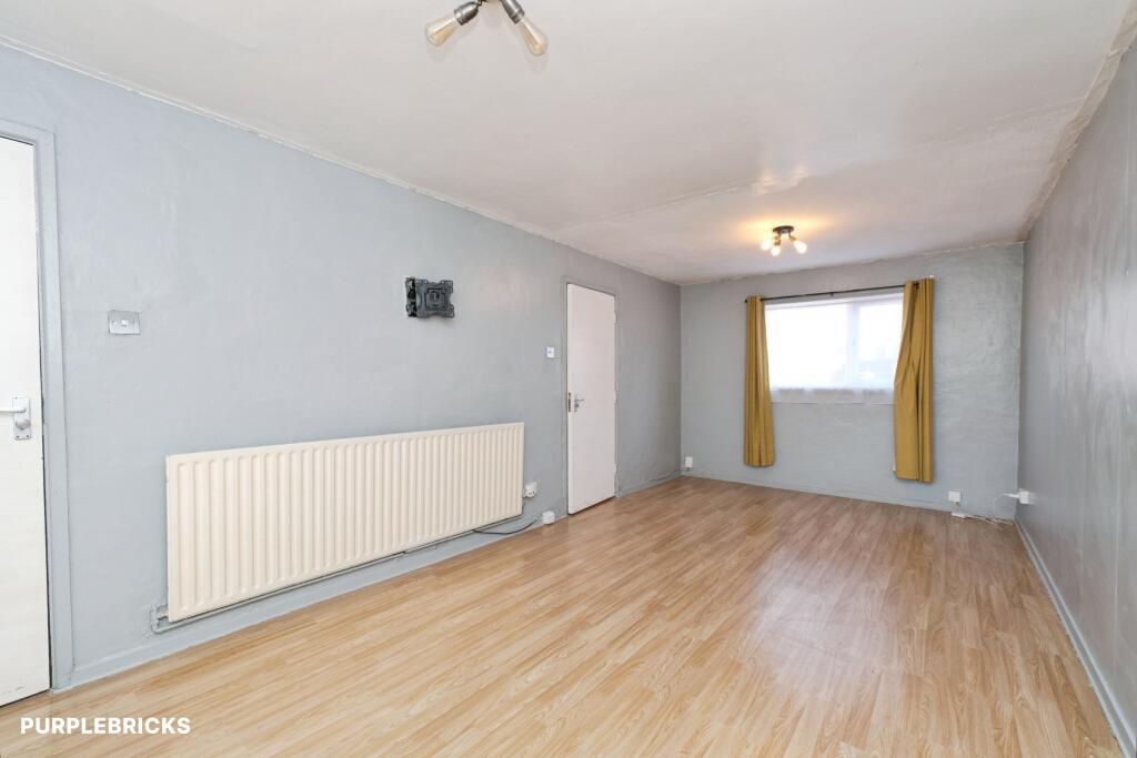 House in Nottingham, Hockley, Sneinton - More