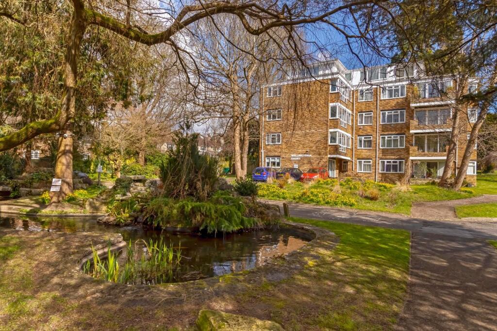 Apartment in Brighton