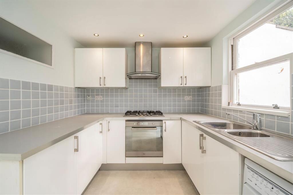 House in London, Shepherd's Bush - View 3