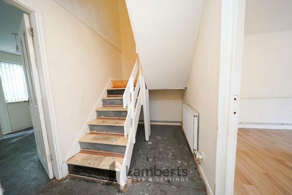 House in Worcester - View 4