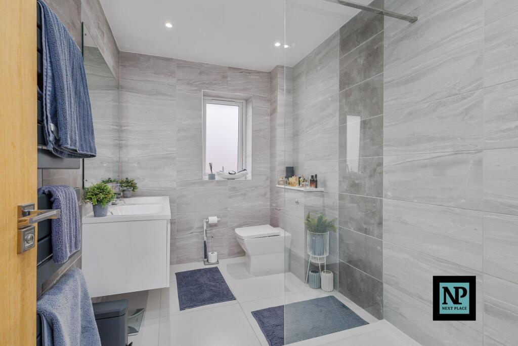 Additional image 32 of Slingsby, Tamworth, B77