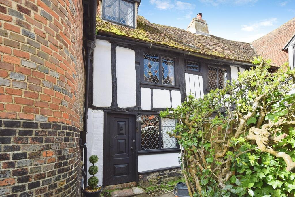 Main image of property: Hucksteps Row, Church Square, Rye, East Sussex, TN31