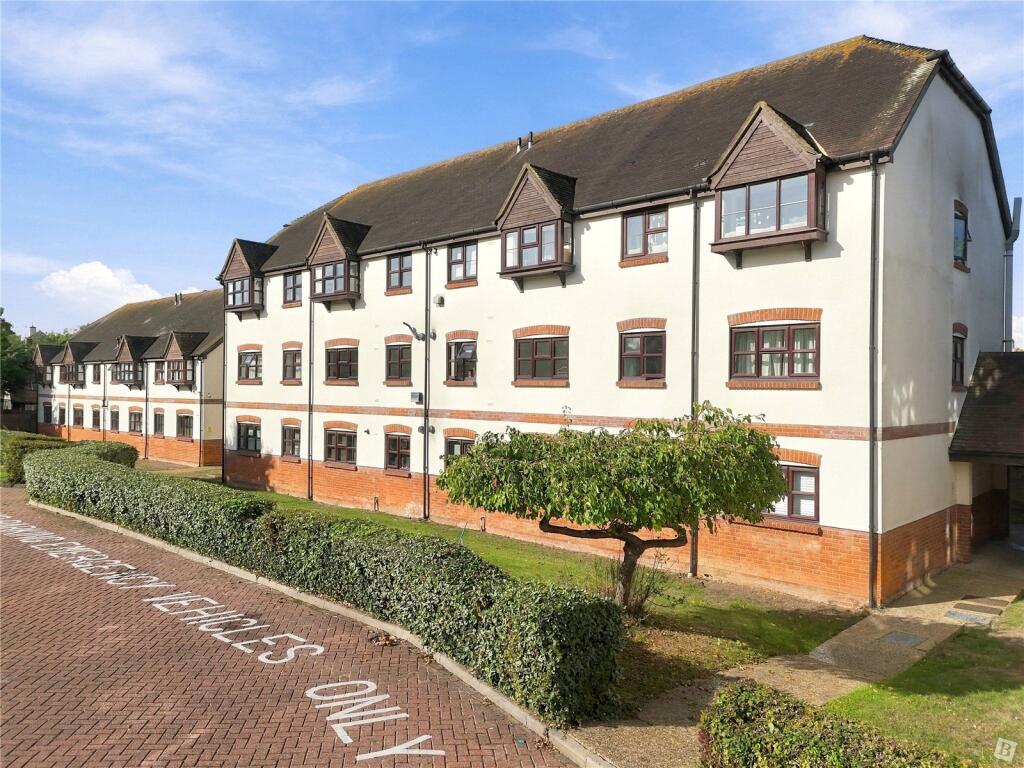 Main image of property: Culver Rise, South Woodham Ferrers, Chelmsford, Essex, CM3