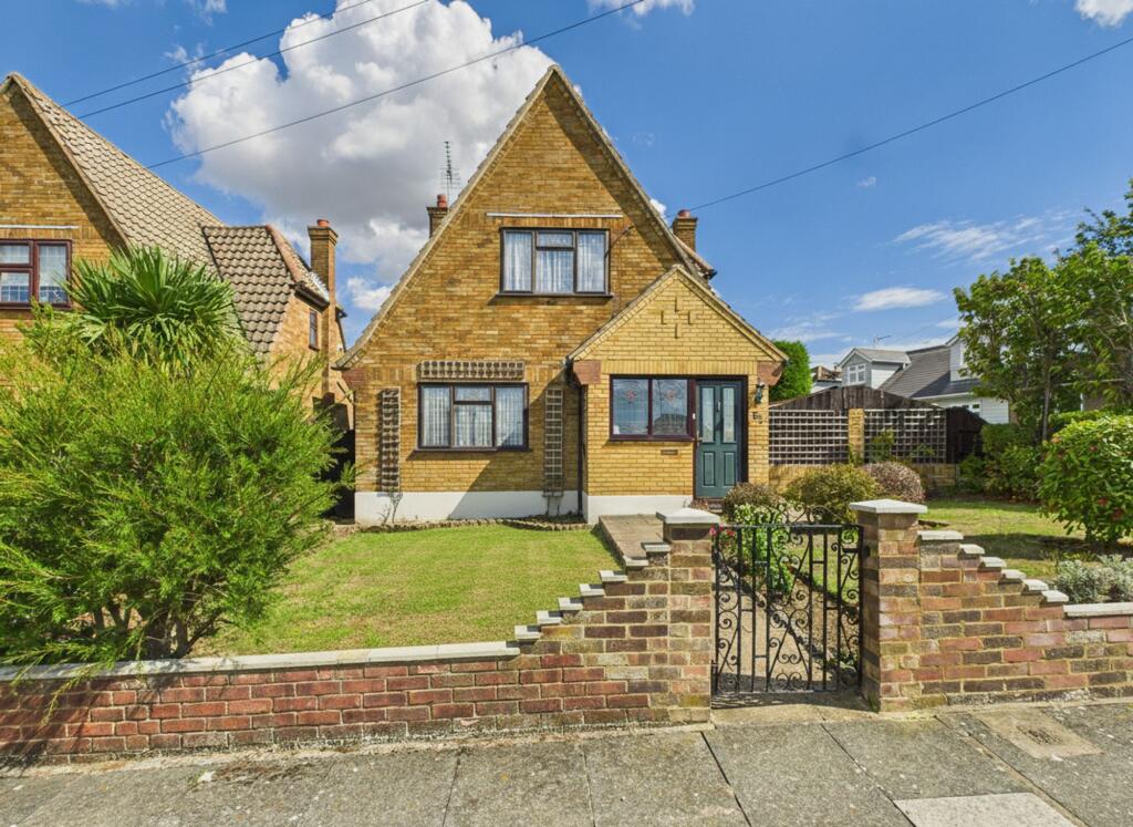 Main image of property: Lampits Hill, Corringham, SS17