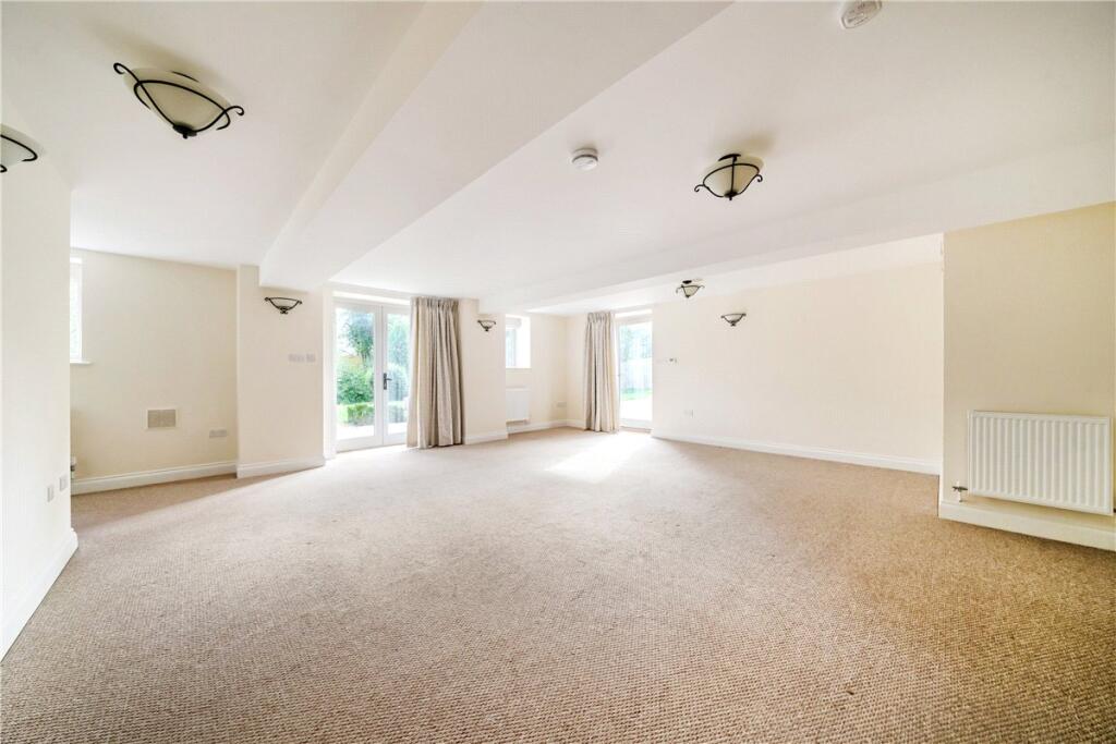House in Reading - More