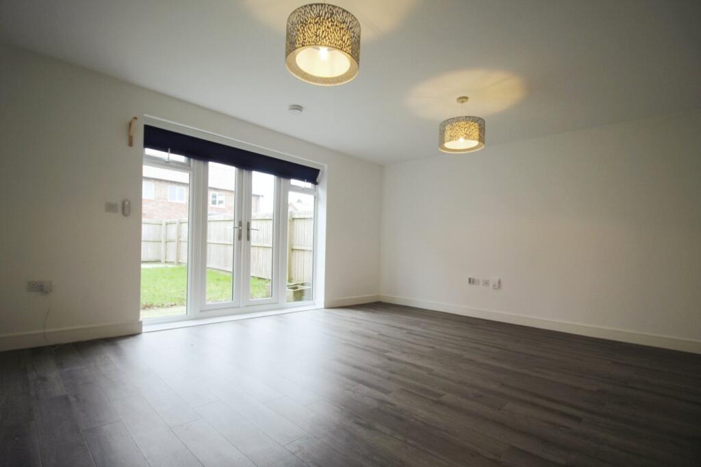 Grimshaw Close, Wilmslow, Cheshire, SK9 photo 3