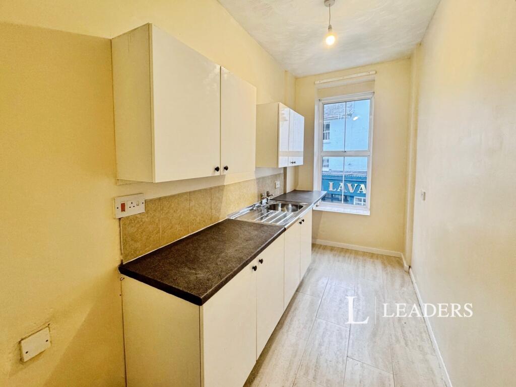 Main image of property: High Street, Lowestoft, Suffolk, NR32