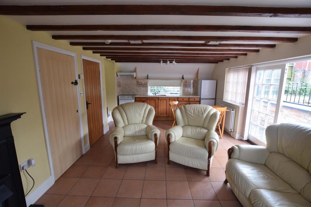 House in Coventry, Binley - View 4