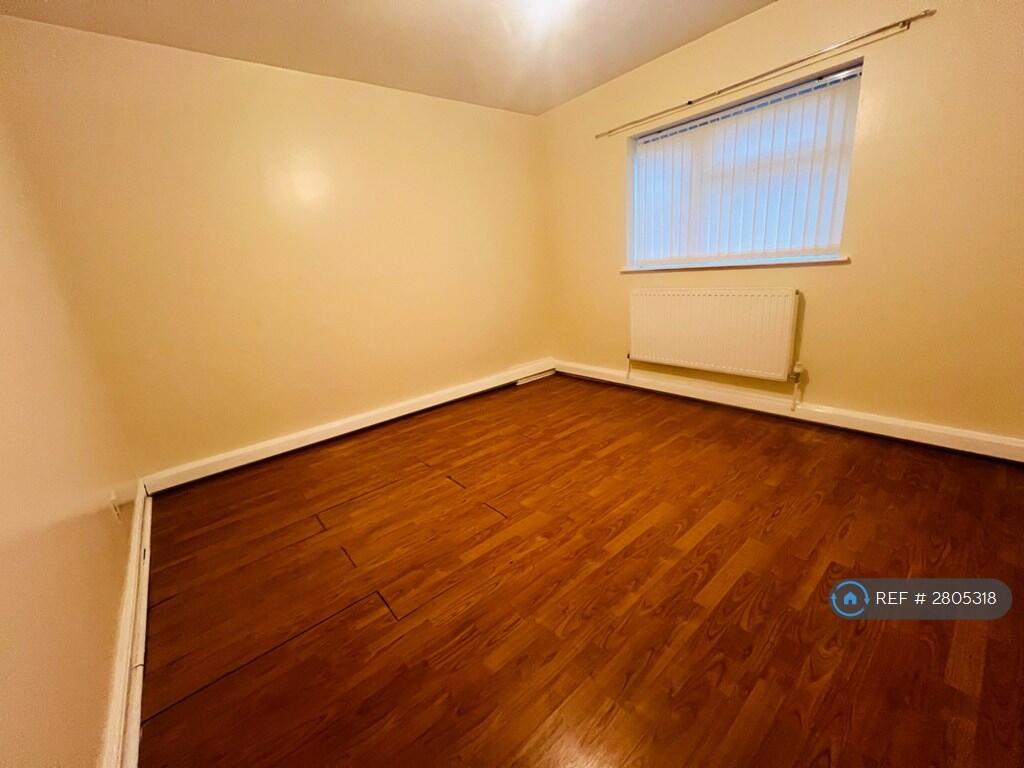 Additional image 3 of Trenholme Avenue, Bradford, BD6