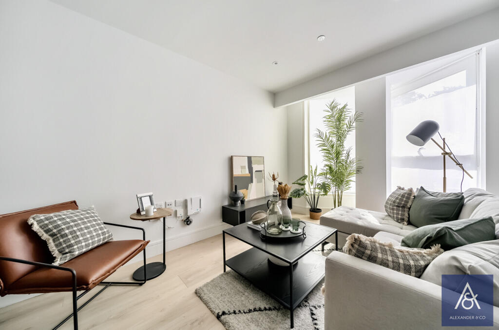 Main image of property: Walton Street, Aylesbury, HP21