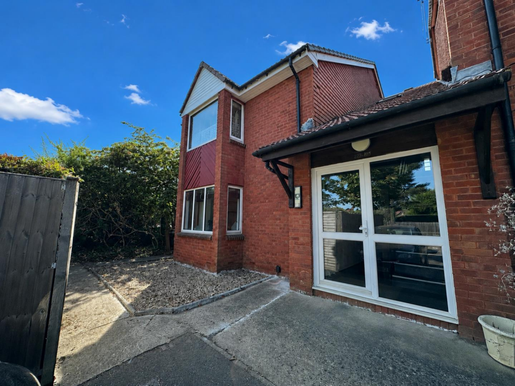 Main image of property: Pikestone Close, Hayes