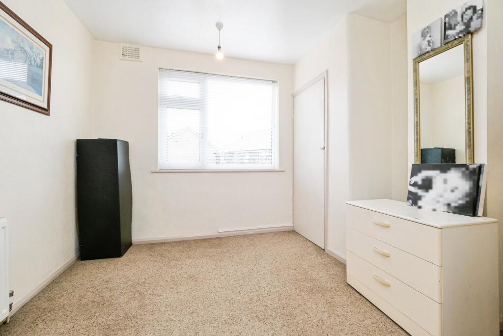 House in Rainham - View 5
