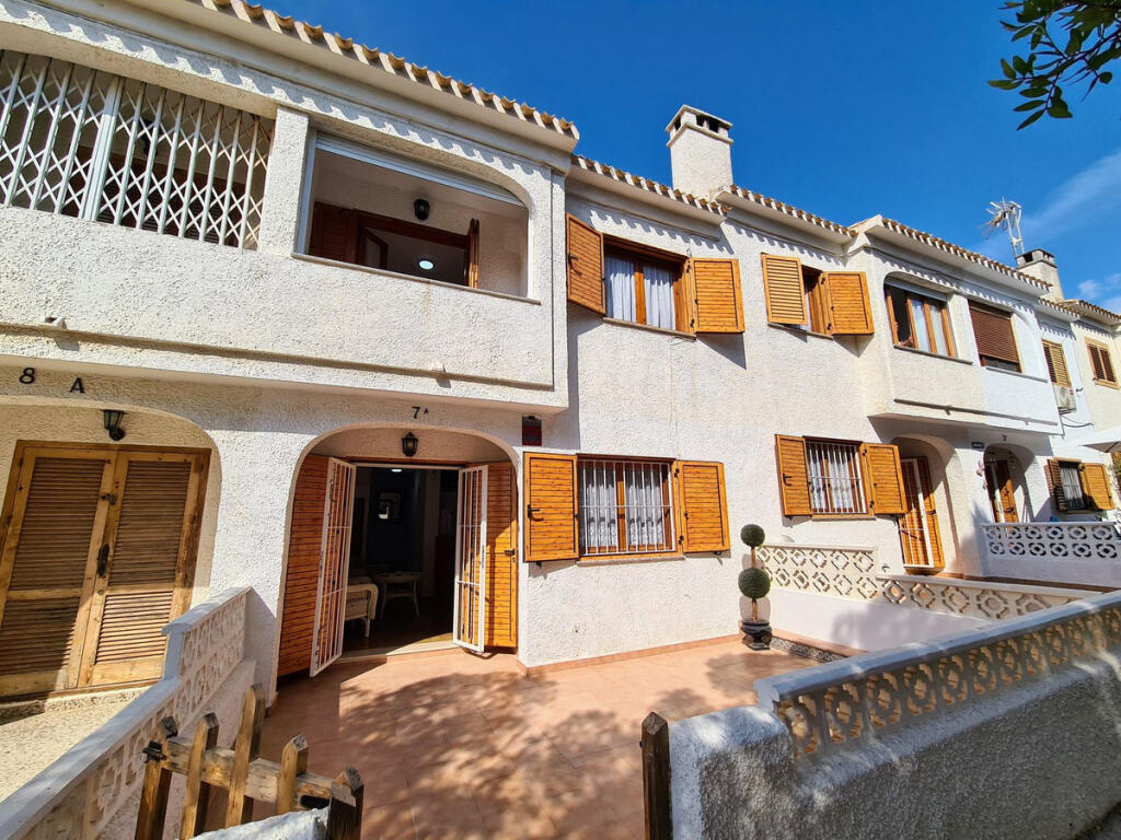 Main image of property: Valencia, Alicante, Playa Flamenca