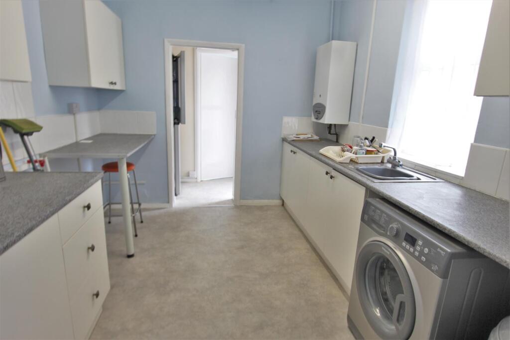 House in London, Ponders End - View 3
