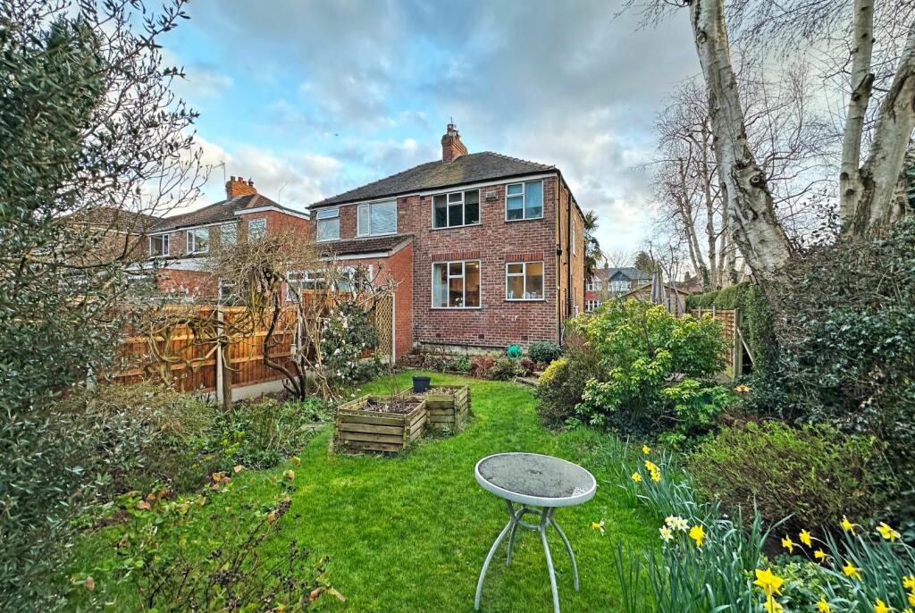 Woodhouse Lane East, Timperley photo 3