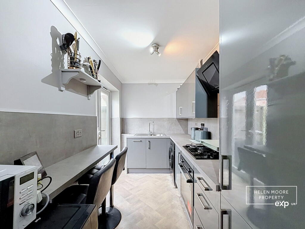 House in Plymouth - View 3