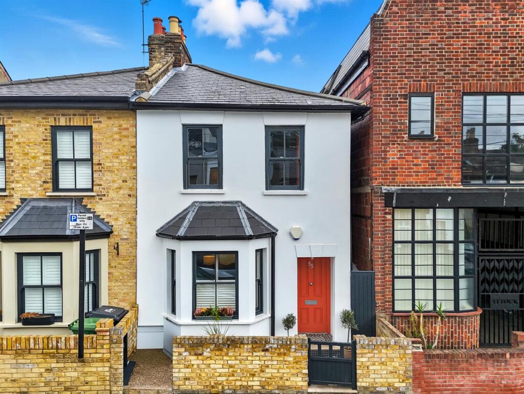 Eden Road, Walthamstow, London – pohled 2