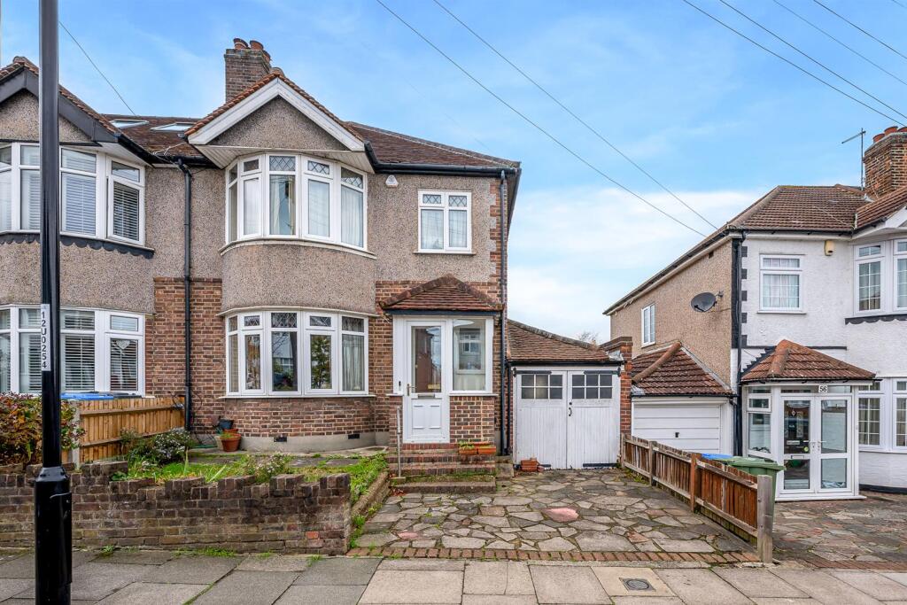 Main image of property: Felhampton Road, London