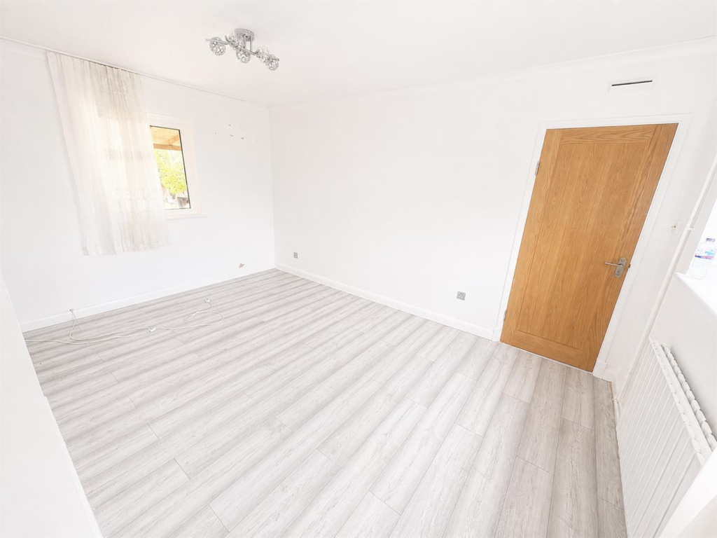 House in Northampton - View 4
