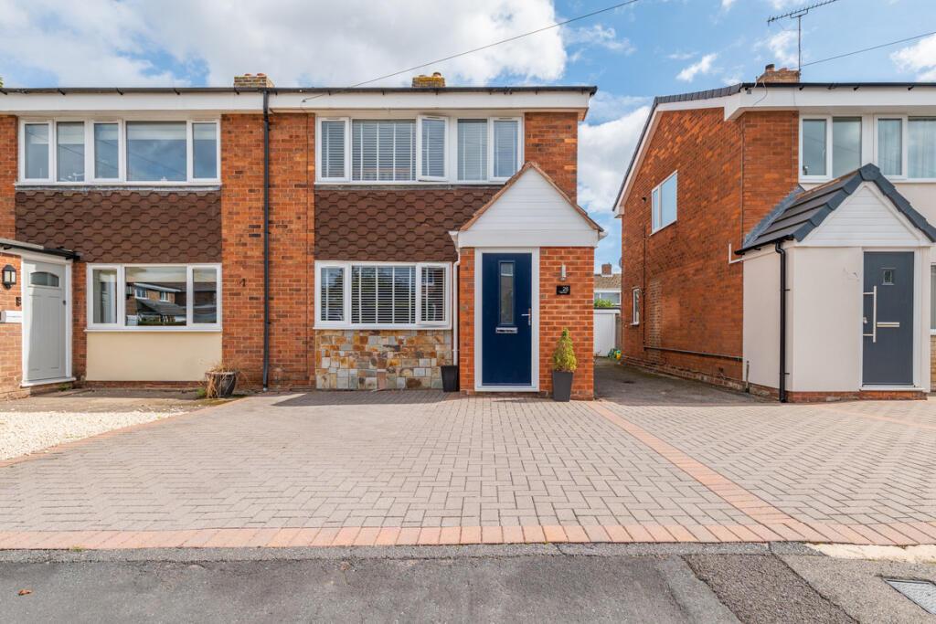 Main image of property: Holly Road, Barton-under-needwood, DE13