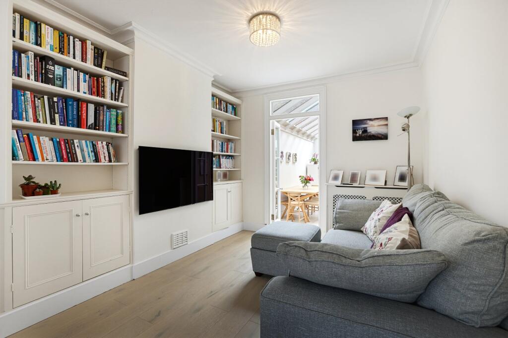 House in London - View 4