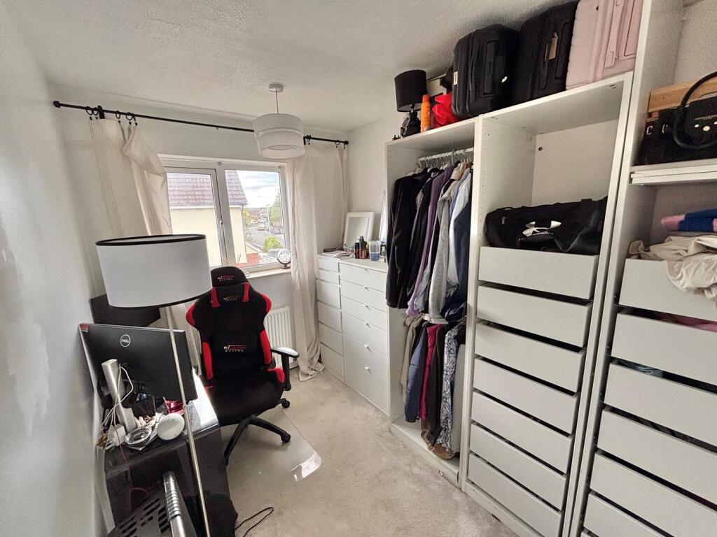 Stuart Close, Trowbridge photo 5