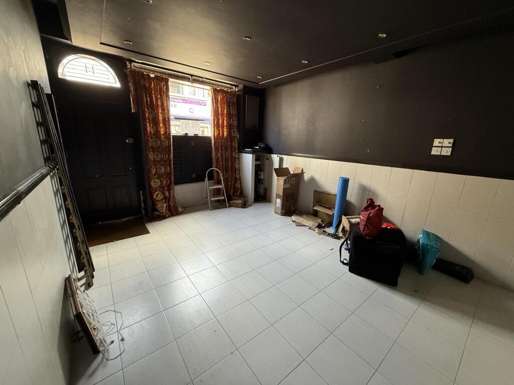 Apartment in Tonbridge - View 3