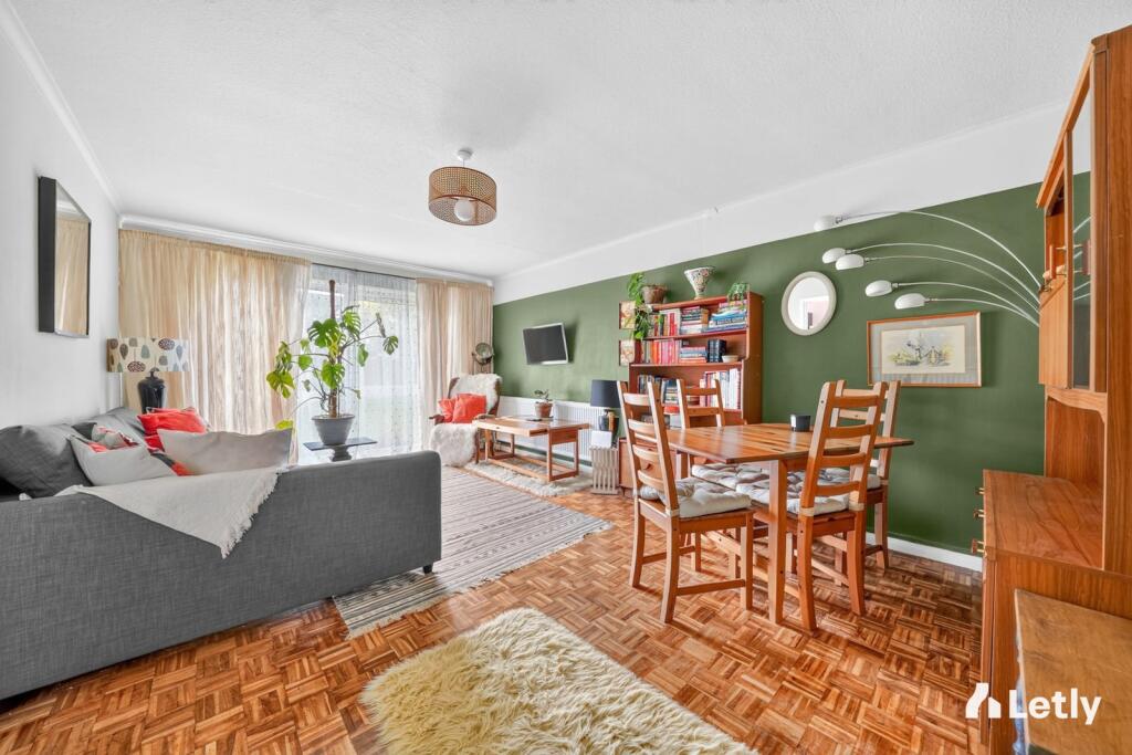 Main image of property: Leaf Grove, London, SE27