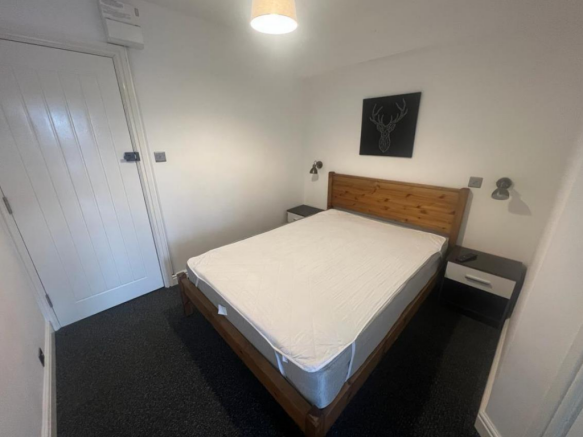 BEDROOM4.png