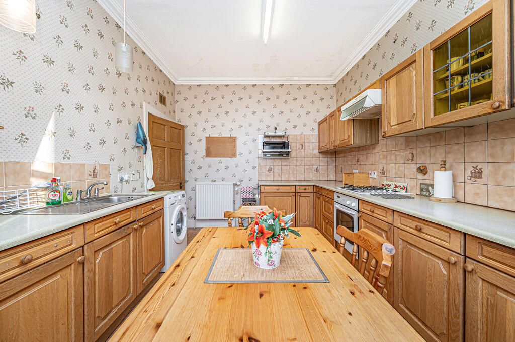 Apartment in Kirkcaldy, Linktown - View 4