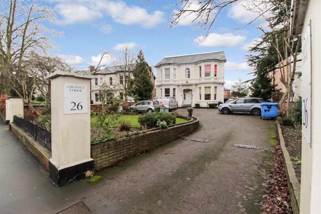 Main image of property: Warwick New Road, Leamington Spa
