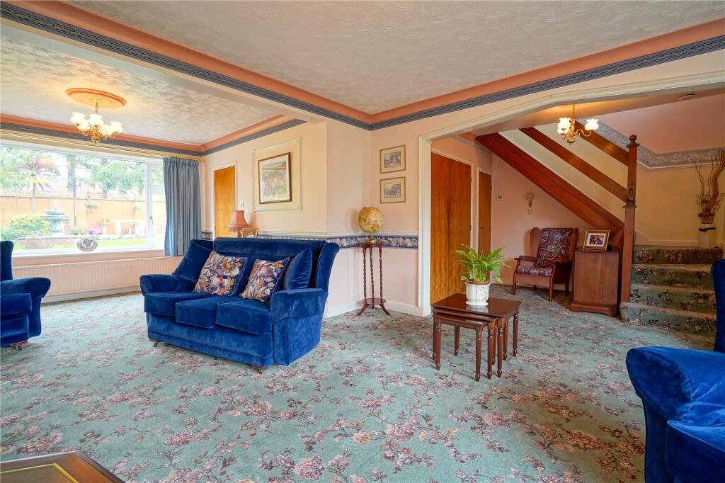 House in Rotherham, South Yorkshire - More