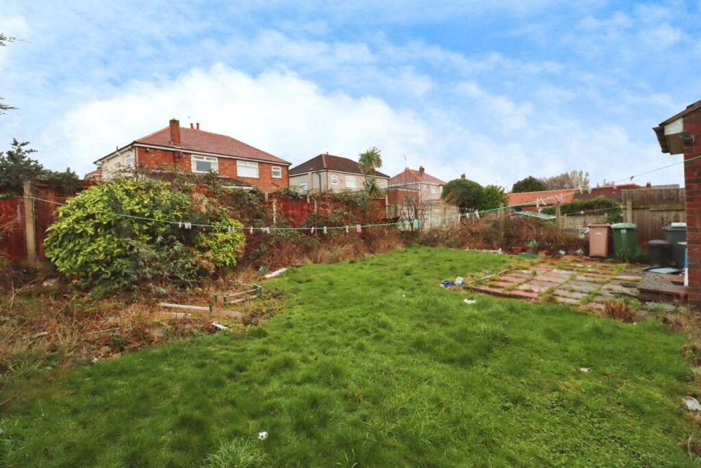 Old Chester Road, Bebington Border photo 4
