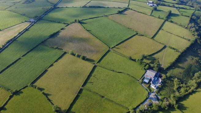 dji_fly_20250610_184134_45_1749577623290_photo_opt