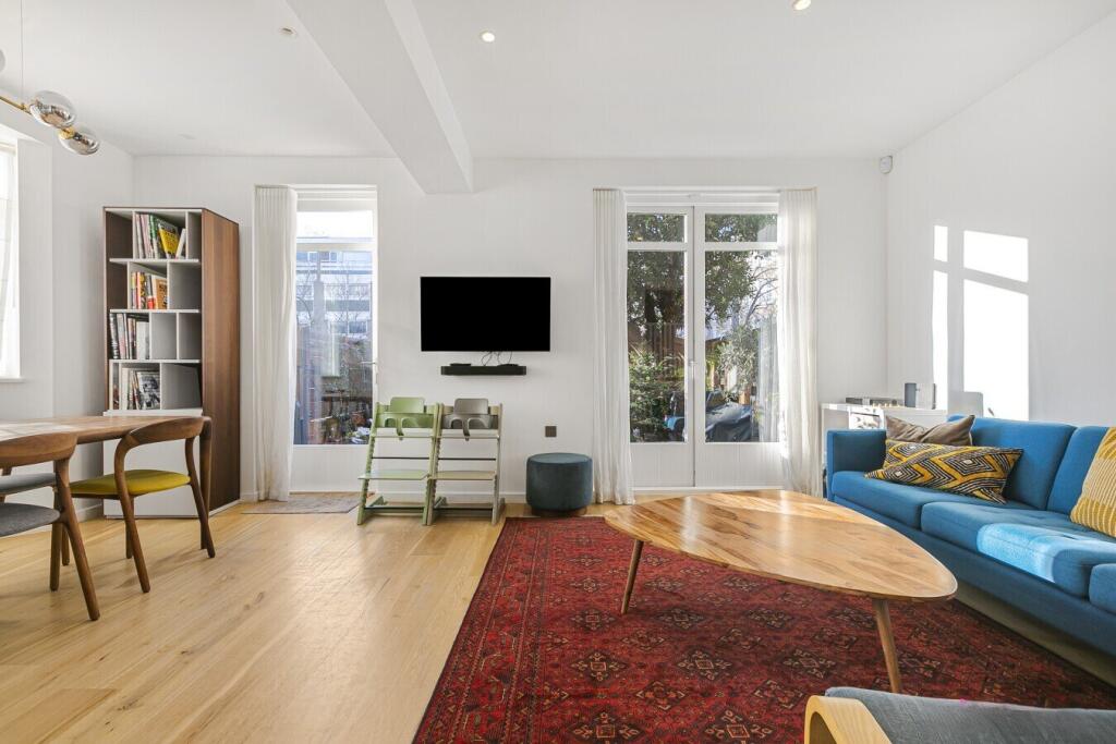 Main image of property: Porchester Terrace, 
Hyde Park, W2