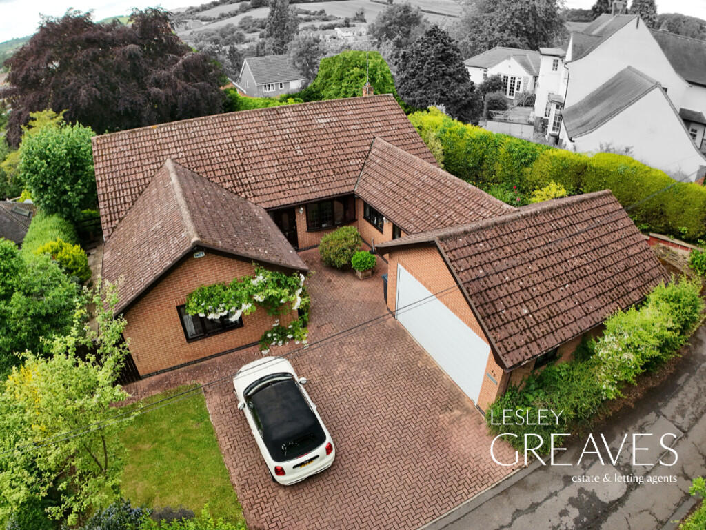 Main image of property: Wood Lane, Gedling, Nottingham