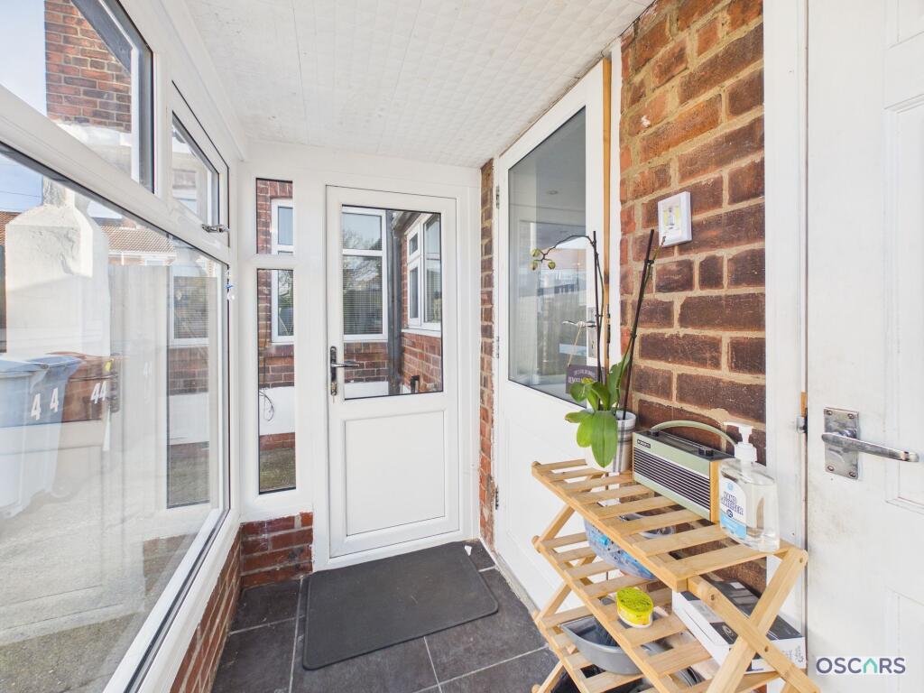 House in Hull - View 5