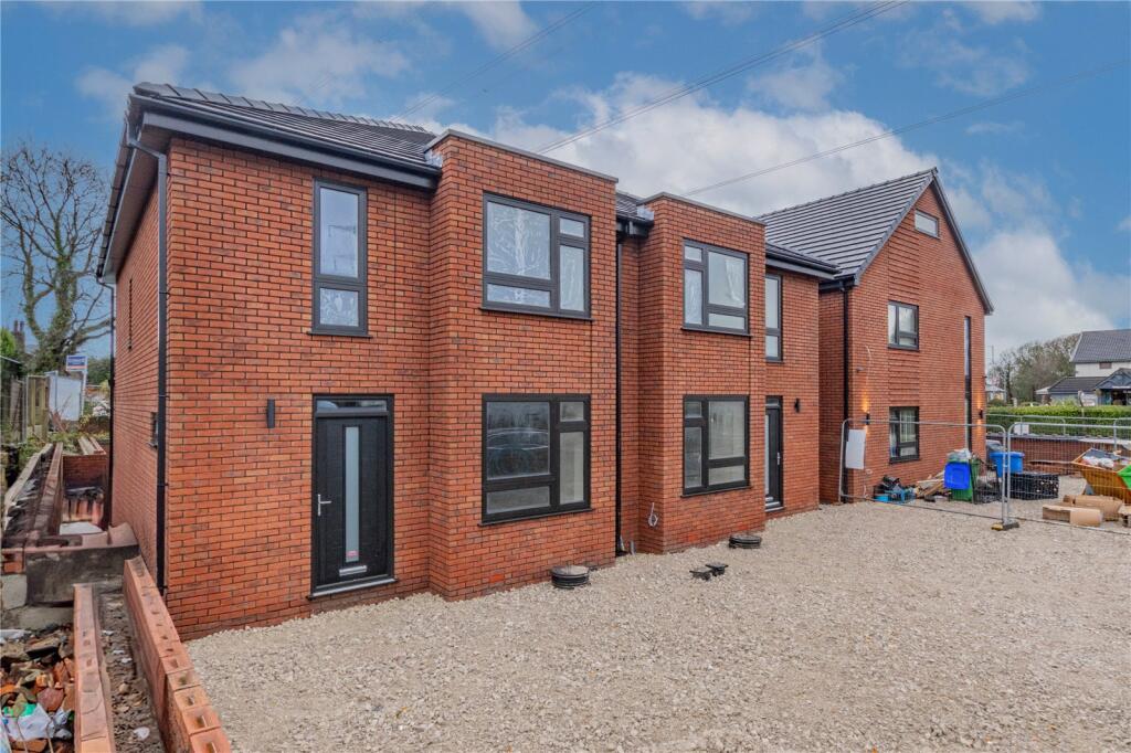 4-bed semi-detached on Arnside Drive, Bamford, Rochdale, OL11, £395,000
