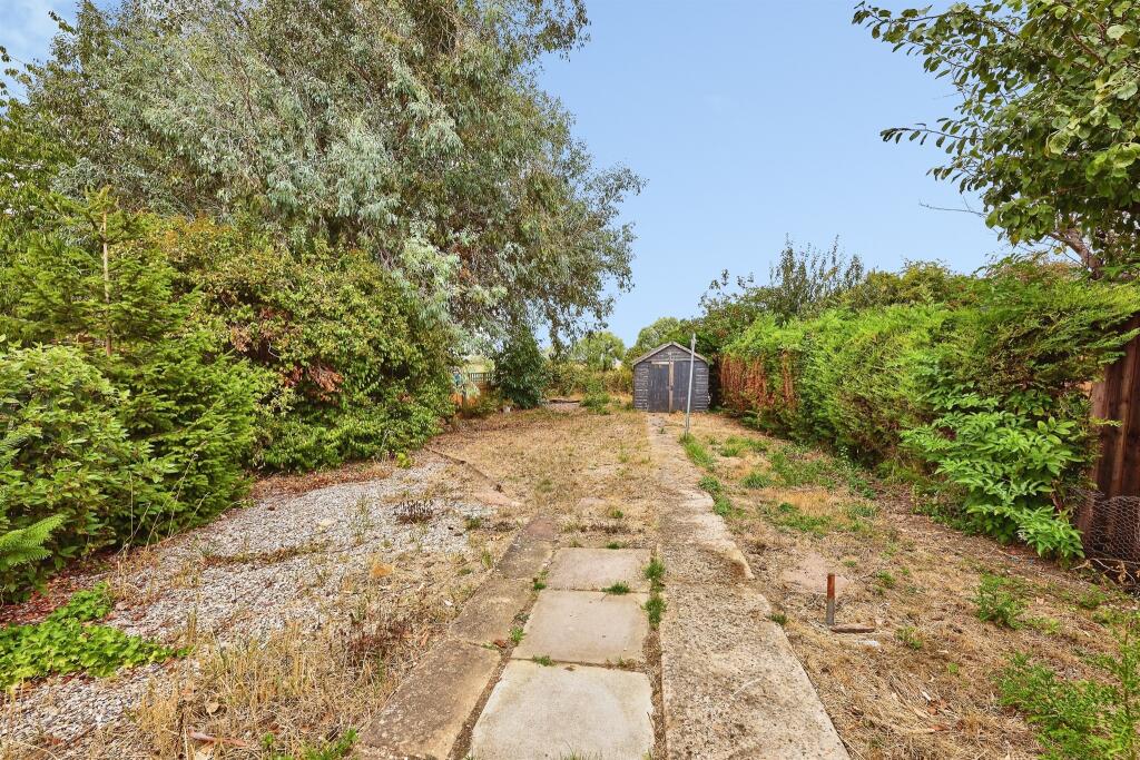 House in Peterborough, Lutton - View 4