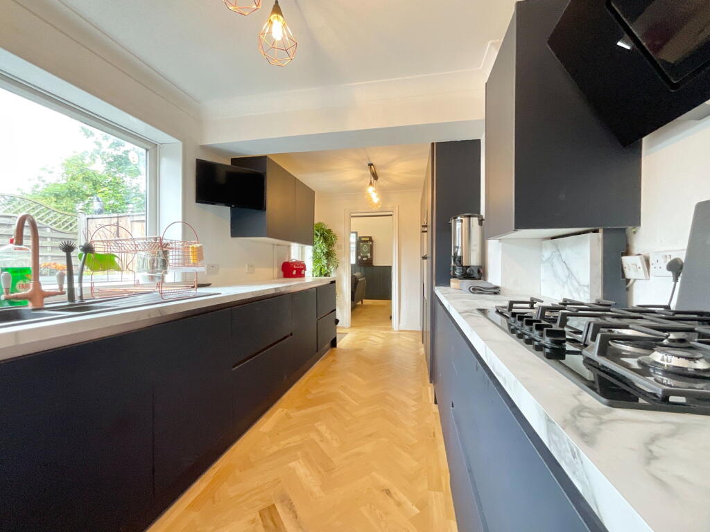 House in Sefton, Birkdale - More