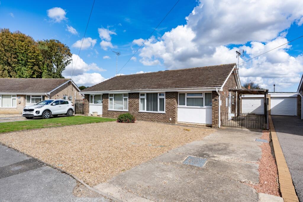 Main image of property: Oak Crescent, Boston, Lincolnshire, PE21