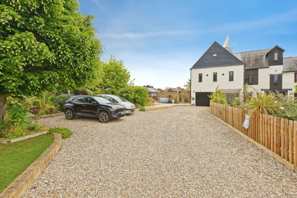 Main image of property: Dent-de-Lion Court, Margate, CT9