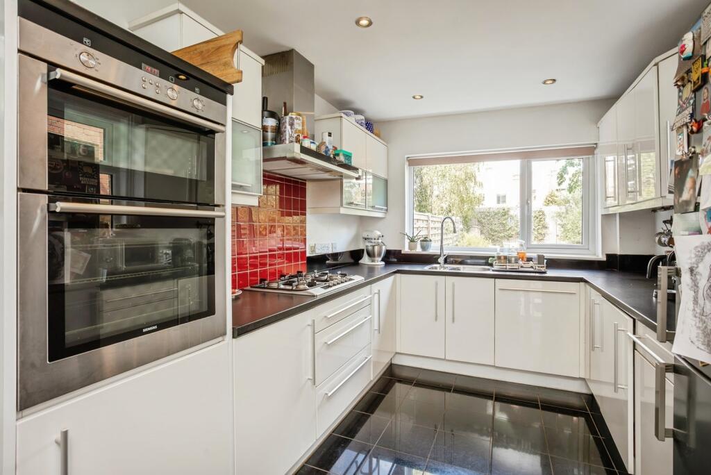 House in Nottingham - More