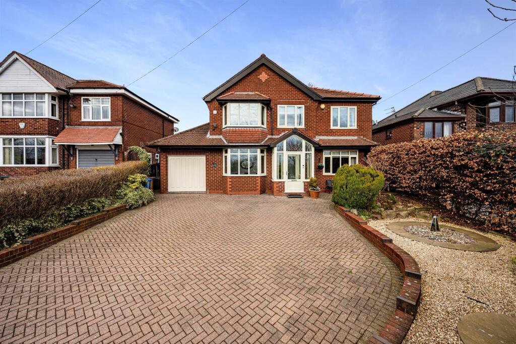 4-bed detached on The Whitehouse, 423 Bury & Bolton Road, Three Arrows, Bury M26 4LJ, £550,000