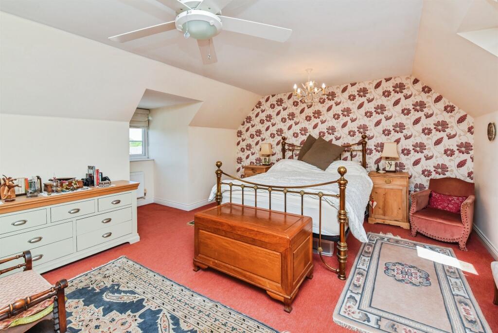 House in Westbury, Westbury Leigh - View 6