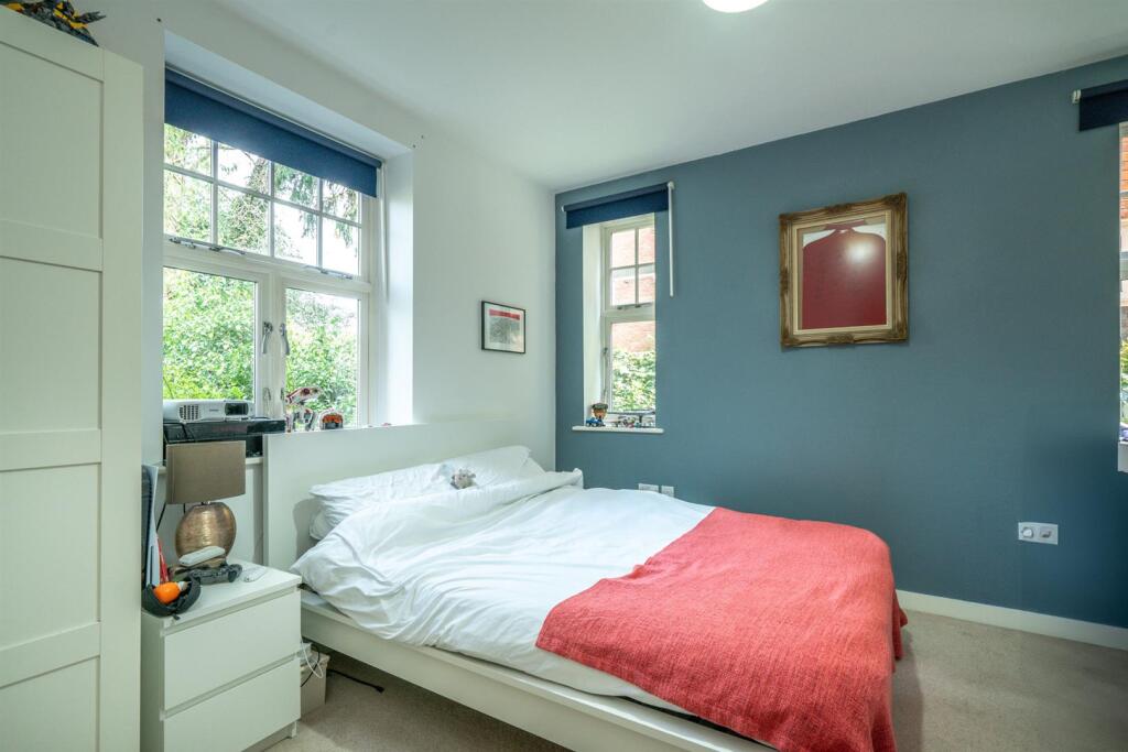 Hatfield Road, St. Albans – pohled 4