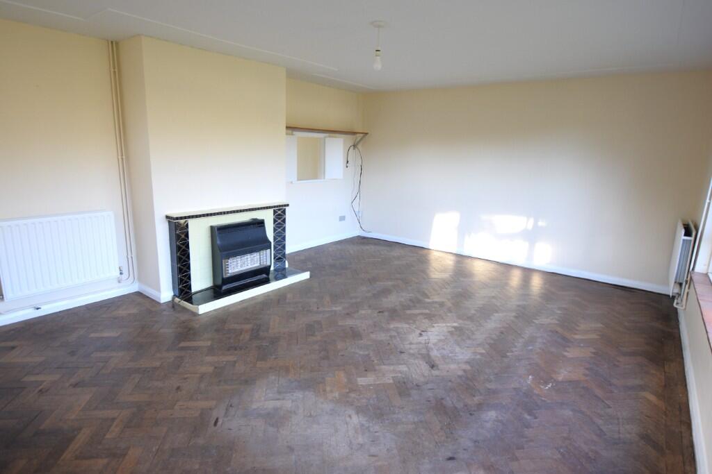 Castle Drive, BN24 photo 3
